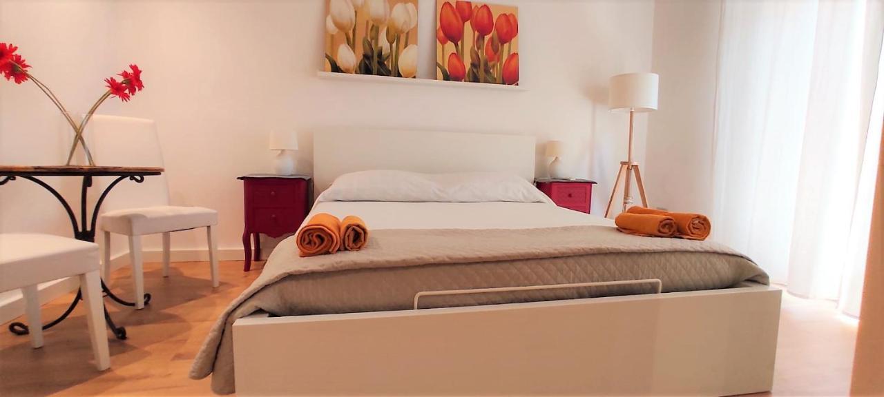 Il Girasole Bb Cagliari Bed & Breakfast Екстериор снимка