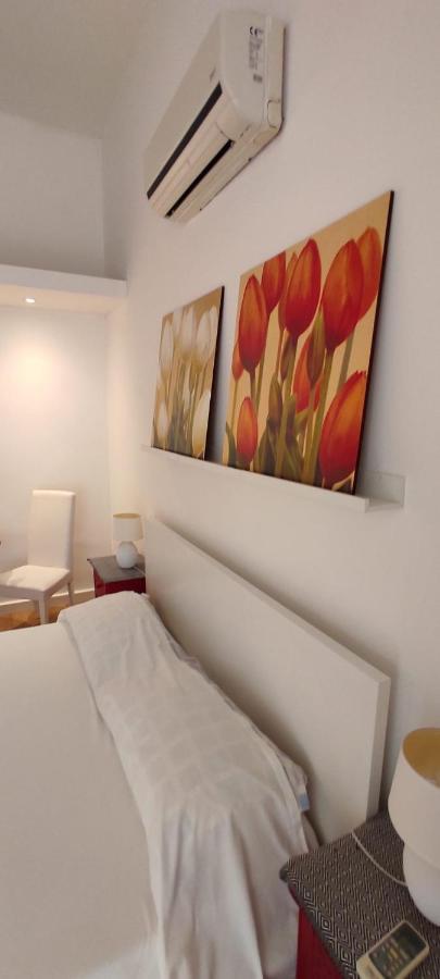 Il Girasole Bb Cagliari Bed & Breakfast Екстериор снимка